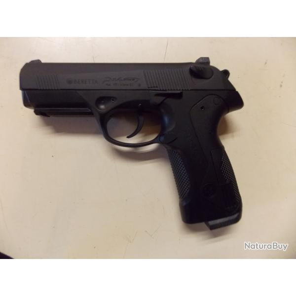 Pistolet BERETTA : PX 4 Storm CO2 , 4,5 mm , en Tr�s Bon Etat + Accessoires .