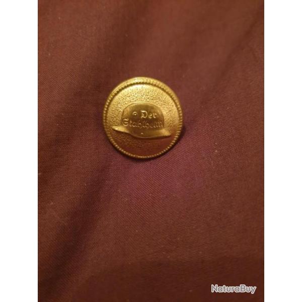 1 bouton casque WW1   (01)