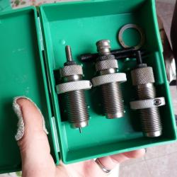 jeu d'outils 38/357 Magnum carbure RCBS + UN JEU OFFERT EN LYMAN ACIER