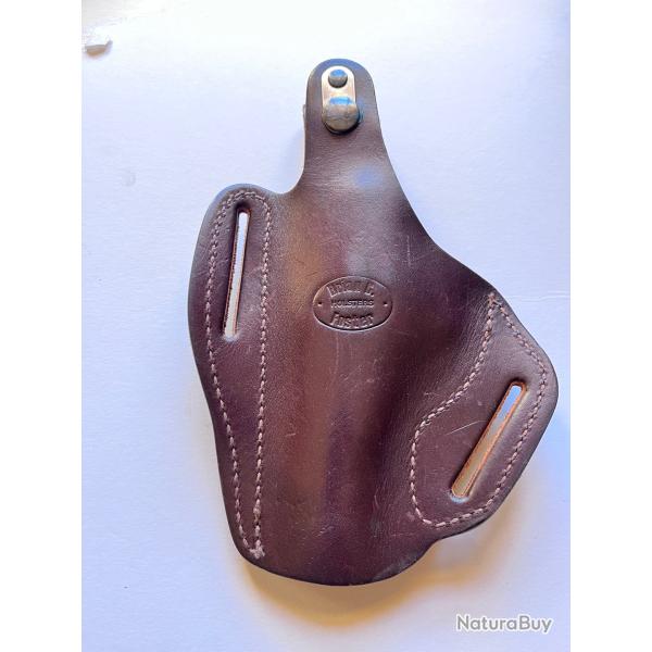Holster Brian Foster cuir basket pour revolver