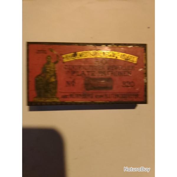 boite avec 50 cartouches cal 320 a blanc