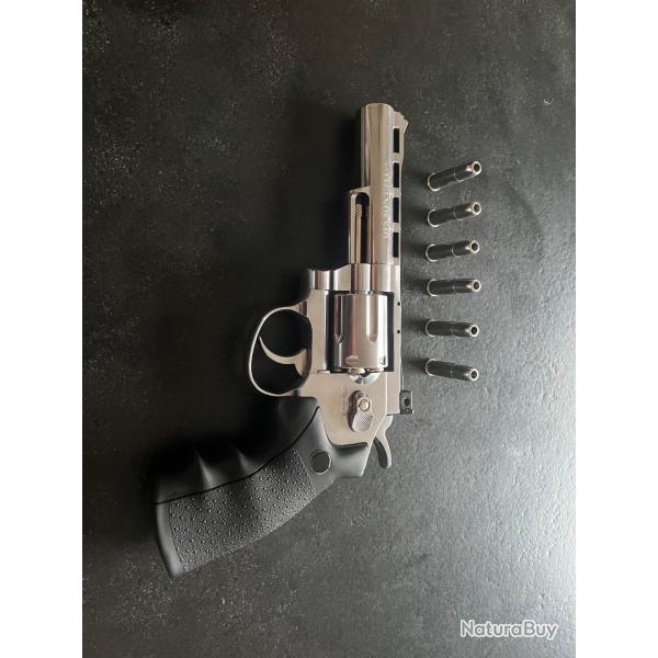 Revolver Umarex Legends S40 CO2 4,5mm - �tat impeccable - bo�te + douilles suppl�mentaires