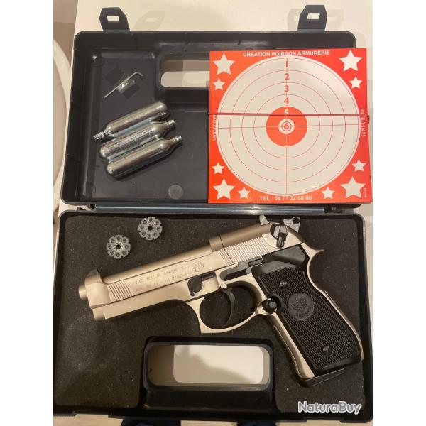 Pistolet beretta � plomb diabolo