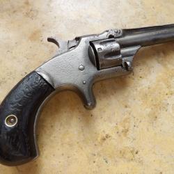 Revolver Smith et Wesson n&deg;1 3&egrave;me issue, 7 coups, calibre 22 bosquet rimfire &agrave; restaurer