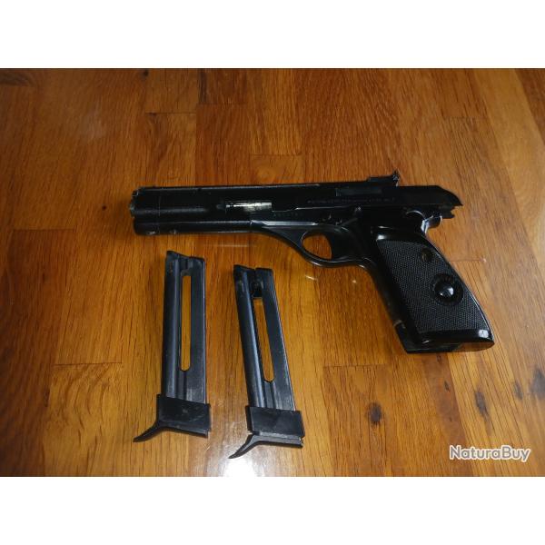 PISTOLET SEMI AUTO PIETRO  BERETTA  MODEL 76 EN CALIBRE 22LR