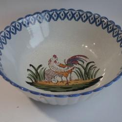 Ancien plat creux fa&iuml;ence Coq