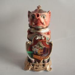 Tisani&egrave;re porcelaine figurative Animal grotesque
