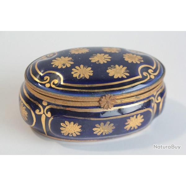 Boite � bijoux porcelaine bleu et or Limoges France