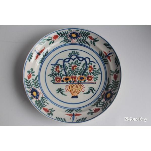 Assiette fa�ence Delft XVIIIe si�cle