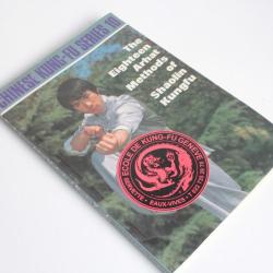 Livre d'art martial 80 mouvements du kungfu Shaolin Cai Longyun 1986