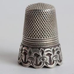 D&eacute; &agrave; coudre argent