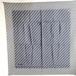 ROLEX Foulard soie ray&eacute; bleu marine