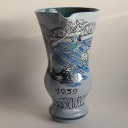 Pichet c&eacute;ramique F&eacute;d&eacute;ration des jeunesse Chancy 1959 Suisse