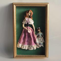 Tableau Bas relief porcelaine Femme et fillette