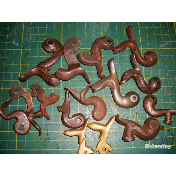 LOT DE CHIEN DIVERS ET VARIE