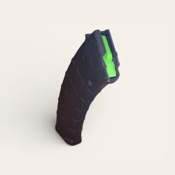 Planchette &eacute;l&eacute;vatrice vert fluo pour chargeur Magpul PMAG AK 47 en 7.62x39