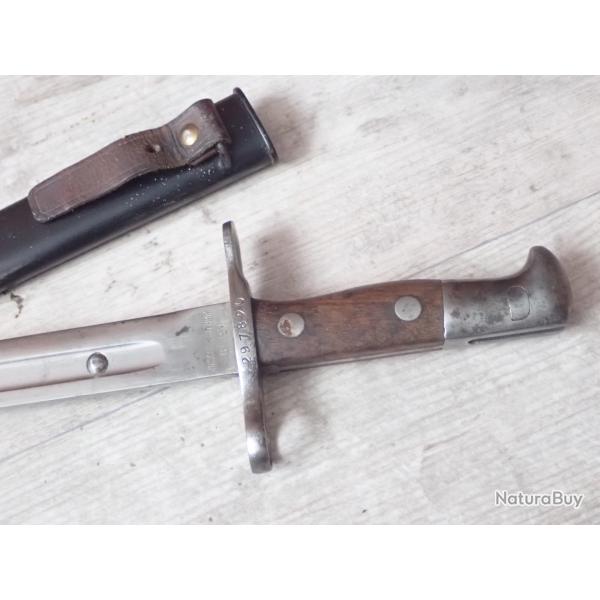 297820 Baionnette Suisse pour fusil Schmidt Rubin 1889 modifi� 1899 : RIVET SUR LA LAME
