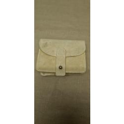 Cartouchi&eacute;re en buffle blanc ( 1*1)