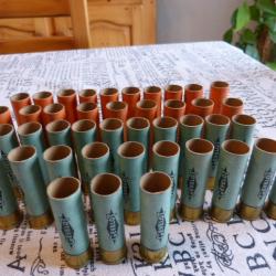 lot de douilles carton neuves amorc&eacute;es calibre 16 / 65