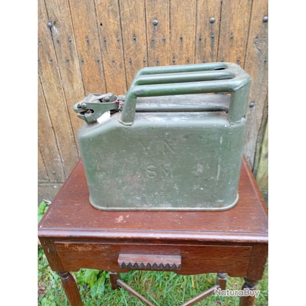 Jerrican arm�e fran�aise