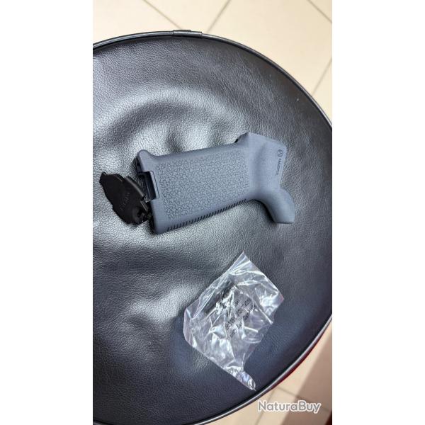 Poign�e Magpul MOE - Gris - �tat neuf