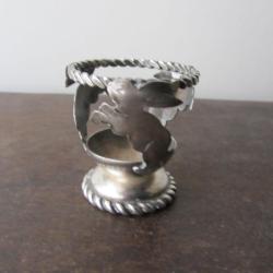 Coquetier en m&eacute;tal argent&eacute; CGF 1960-1970