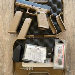 Glock 17 Gen 5 arm&eacute;e fran&ccedil;aise + accessoires