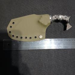 Couteau de chasse, bushcraft avec &eacute;tui en Kydex