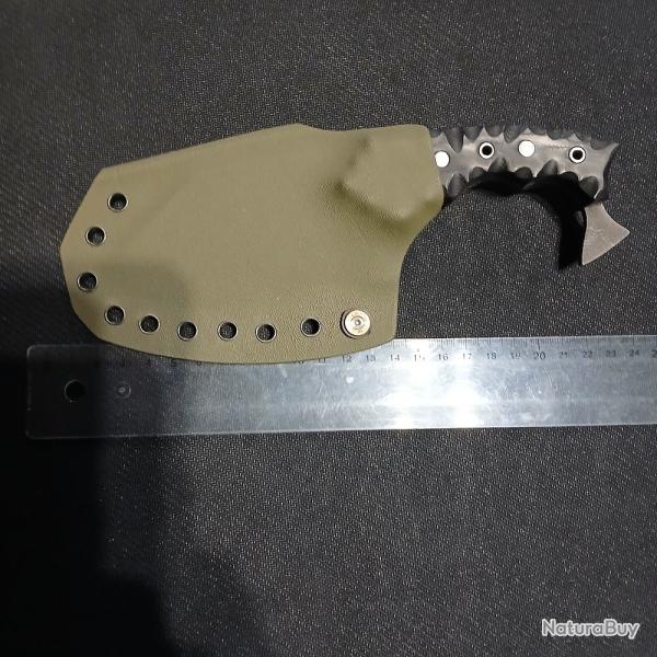 Couteau de chasse, bushcraft avec �tui en Kydex