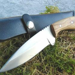 Couteau Outdoor & Randonn&eacute;e - Manche en Bois de tek Poli - Lame Inox 11cm - &Eacute;tui Cuir