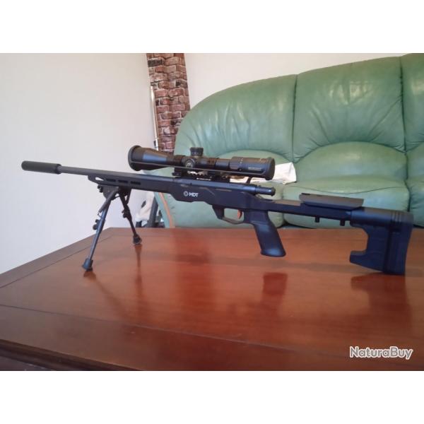 Savage B17 pr�cision + lunette Microdot 6-24�50 ffp collier Hawke + bipied Harris + silencieux A TEC