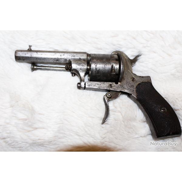 Revolver ancien � percussion - "The Preserver American Revolver - April 20th" - XIXe si�cle