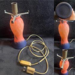 Pied de lampe  en Pate de Verre  orange et bleu, dimension sur Photos.