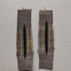 PAIRE DE PATTES DE COL LISER&Eacute; JAUNE TYPE BEVO