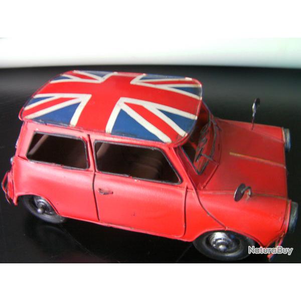 Mini voiture m�tal