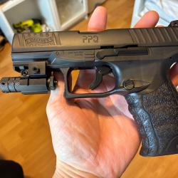 Pistolet de d&eacute;fense Walther T4E PPQ M2 Laser .43 (5 joules)