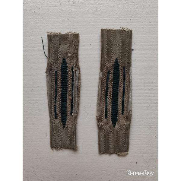 PAIRE DE PATTES DE COL LISER� VERT TYPE BEVO