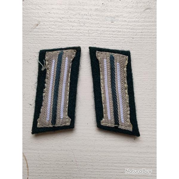 PAIRE DE PATTES DE COL LISER� BLANC