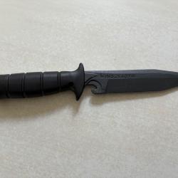 Magnifique couteau de survie Wing Tactic de chez Wildsteer - Etat neuf