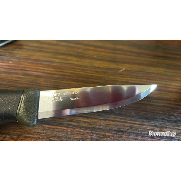 Morakniv companion lame carbone -Couleur MG