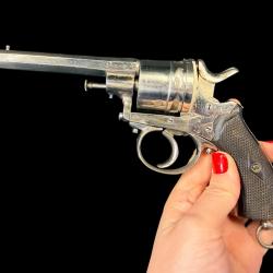 EXCELLENT REVOLVER BELGE FABRIQU&Eacute; PAR F DRISSEN calibre 380