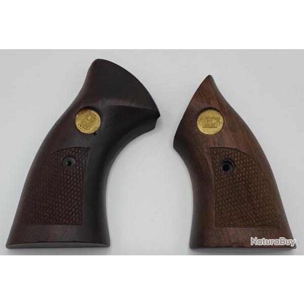 Paire de plaquettes Bois pour r�volver RECK.