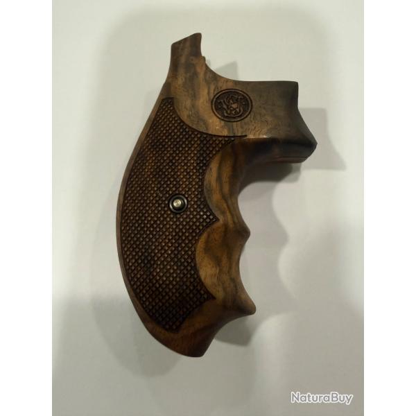 Poign�e Bois pour Revolver Smith et Wesson J RB