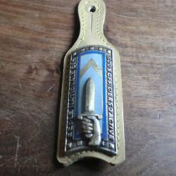 insigne  &eacute;cole nationale des sous officiers d'active  /  drago paris