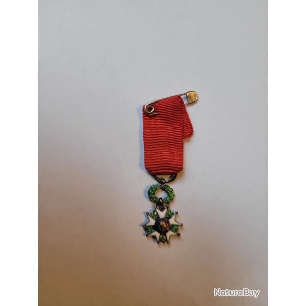 r�duction m�daille 1870 Argent et �mail