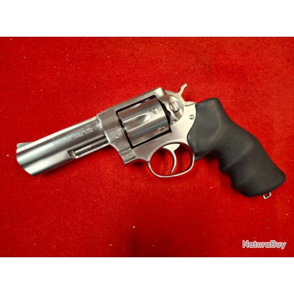 RUGER GP100 INOX CAL.38SP EN EXCELENT ETAT / CANON DE 4 "