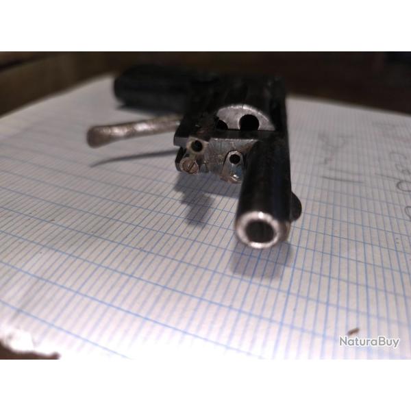 Pistolet hammmerless