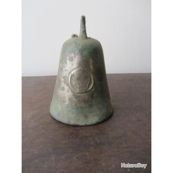 Cloche sonnaille en bronze 19e si�cle