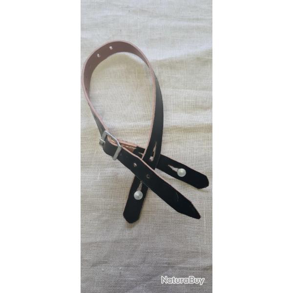 Jugulaire pour casque  dat�e 1941 WW2  (1)