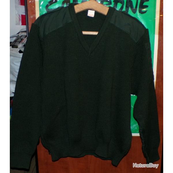 PULLOVER KAKI MILITAIRE  DE L'ARMEE FRANCAISE , TAILLE 104 SOIT 104 CM DE TOUR DE POITRINE OU EN CIV